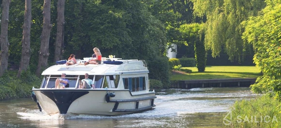 Le Boat Vision 3 - Yacht Charter Sailica