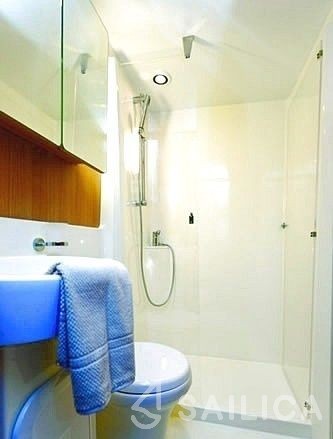 Le Boat Vision 3 - Yacht Charter Sailica