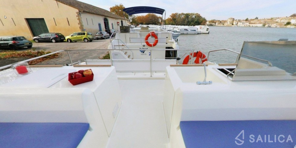 Le Boat Vision 3 - Yacht Charter Sailica