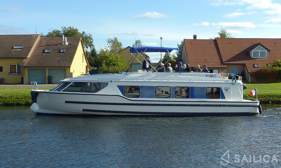 Le Boat Vision 3 - Yacht Charter Sailica