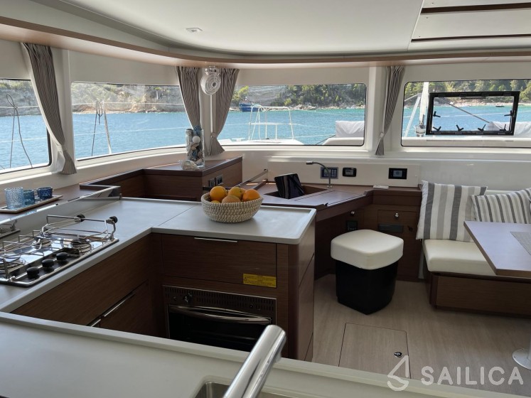 Lagoon 46  - Yacht Charter Sailica