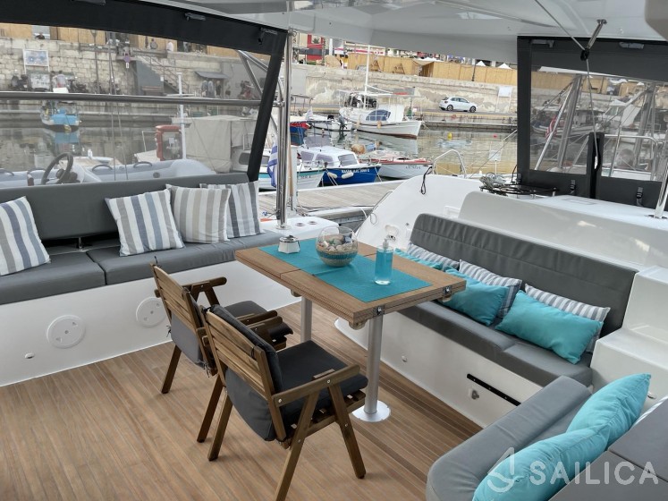 Lagoon 46  - Yacht Charter Sailica