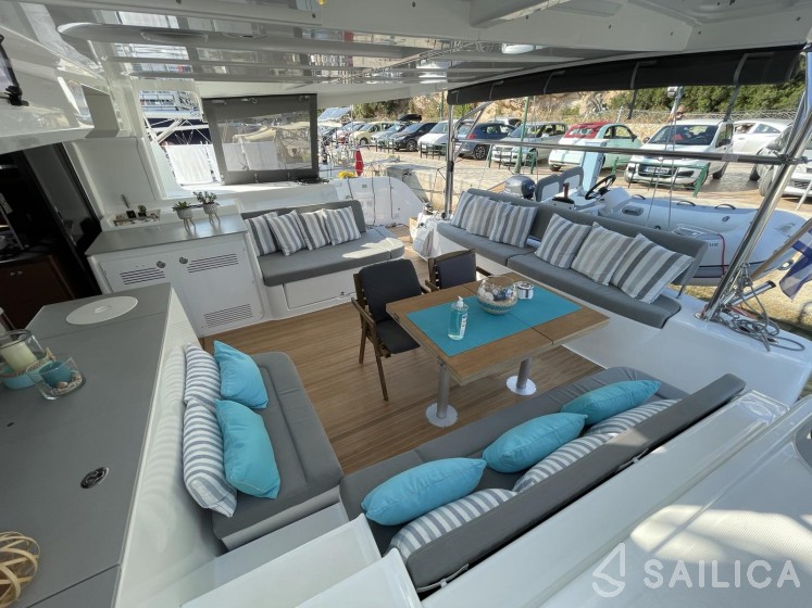 Lagoon 46  - Yacht Charter Sailica