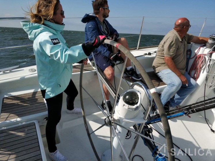 First 36.7 - Yacht Charter Sailica