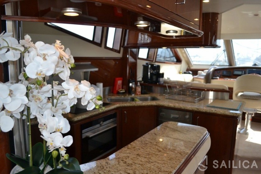 Marquis 69 - Yacht Charter Sailica