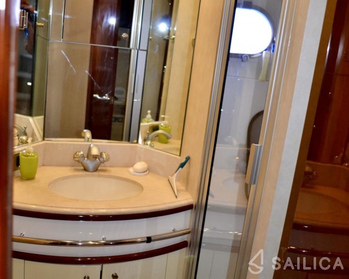 Marquis 69 - Yacht Charter Sailica