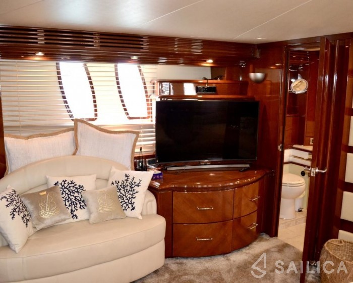 Marquis 69 - Yacht Charter Sailica