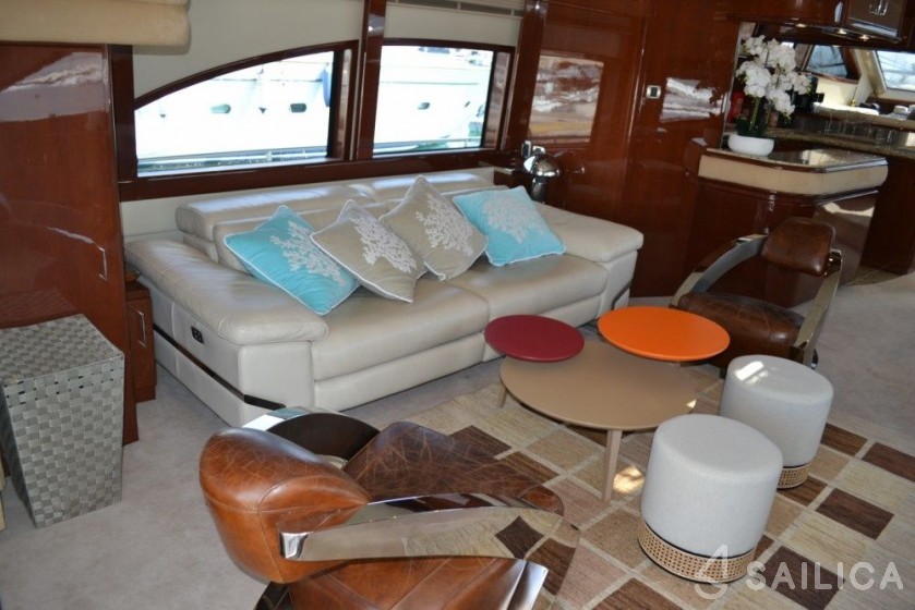 Marquis 69 - Yacht Charter Sailica