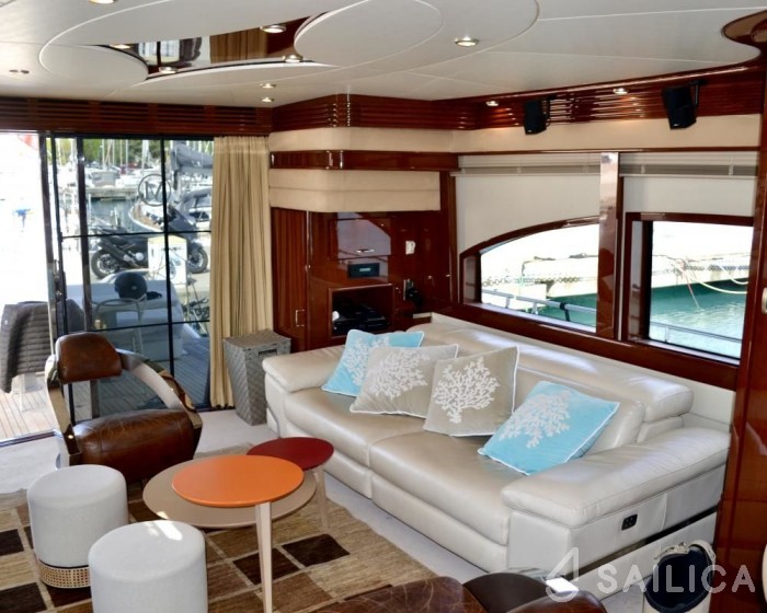 Marquis 69 - Yacht Charter Sailica