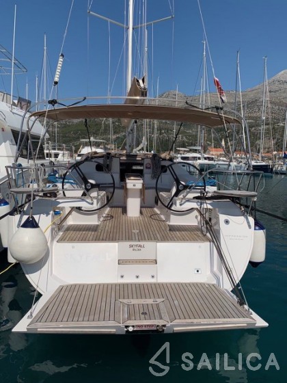 Elan 45 Impression - Yacht Charter Sailica