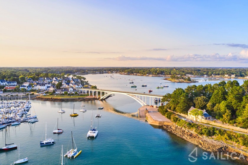 Ofcet 32 sc - Yacht Charter Sailica
