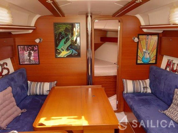 Dufour 335 Grand Large - Yacht Charter Sailica