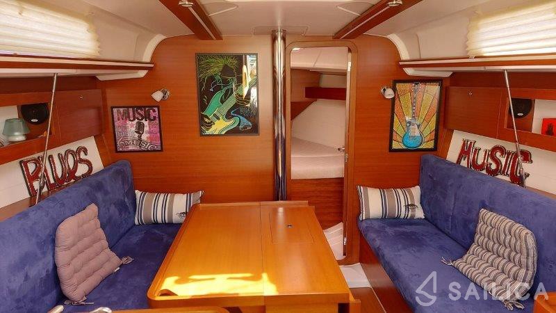 Dufour 335 Grand Large - Yacht Charter Sailica