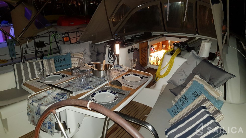 Oceanis 46 - Yacht Charter Sailica