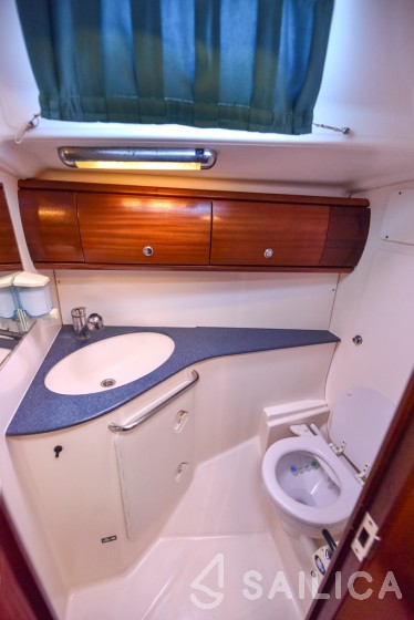 Bavaria 44 - Yacht Charter Sailica