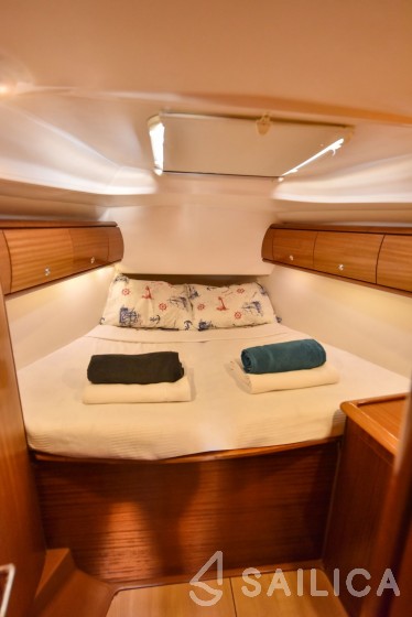 Bavaria 44 - Yacht Charter Sailica