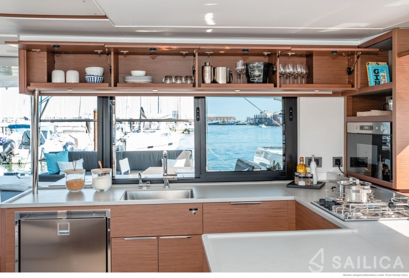 Lagoon 46  - Yacht Charter Sailica