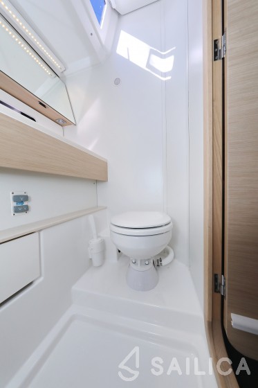 Dufour 41 - Yacht Charter Sailica