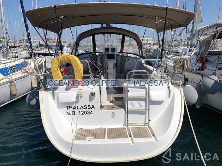Oceanis 423 - 3 cab. - Yacht Charter Sailica