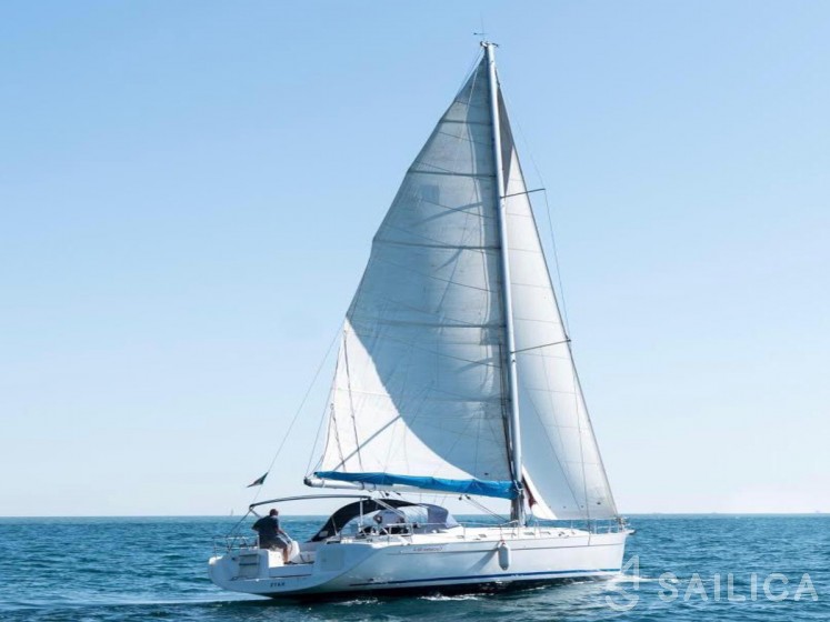 Cyclades 50.4 - Yacht Charter Sailica