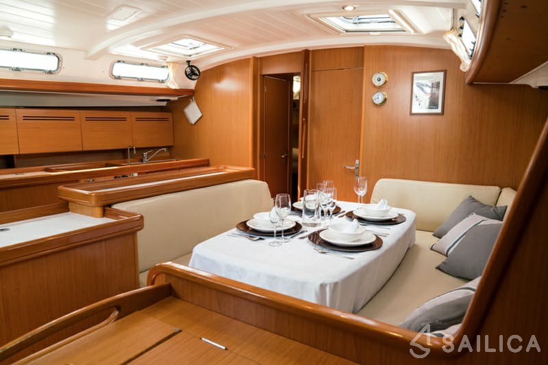 Cyclades 50.4 - Yacht Charter Sailica