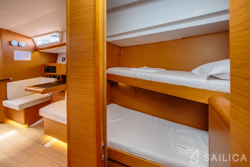 Sun Odyssey 449 - Yacht Charter Sailica