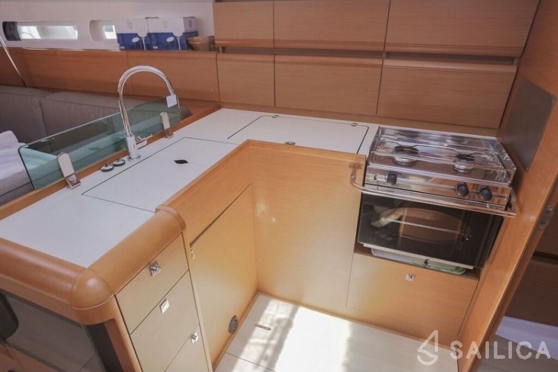 Sun Odyssey 449 - Yacht Charter Sailica