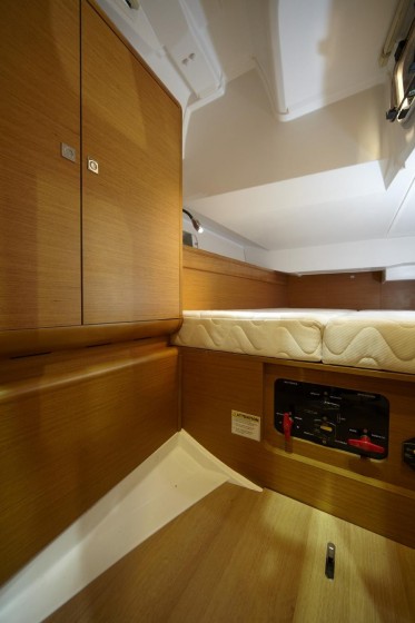 Sun Odyssey 449 - Yacht Charter Sailica