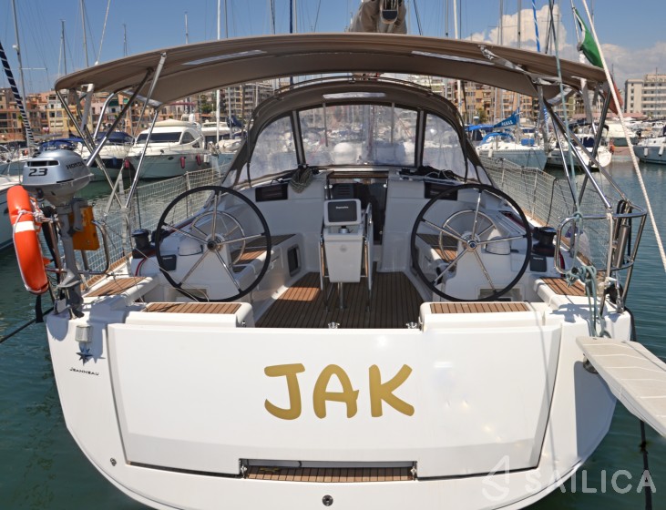 Sun Odyssey 449 - Yacht Charter Sailica