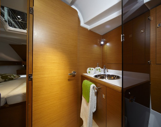 Sun Odyssey 449 - Yacht Charter Sailica