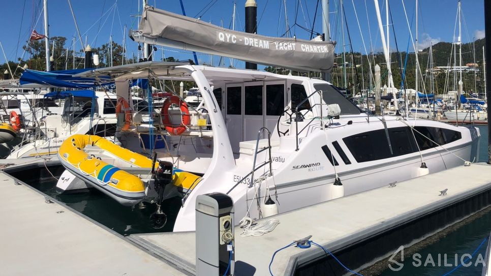Seawind 1160 - Yacht Charter Sailica