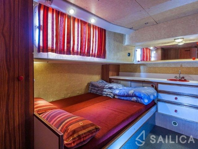 Pénichette 1500R - Yacht Charter Sailica
