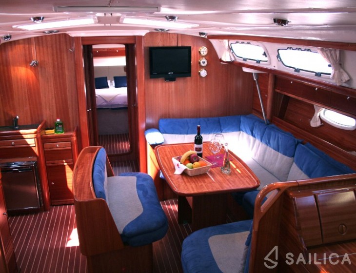Bavaria 46 Cruiser - Yacht Charter Sailica