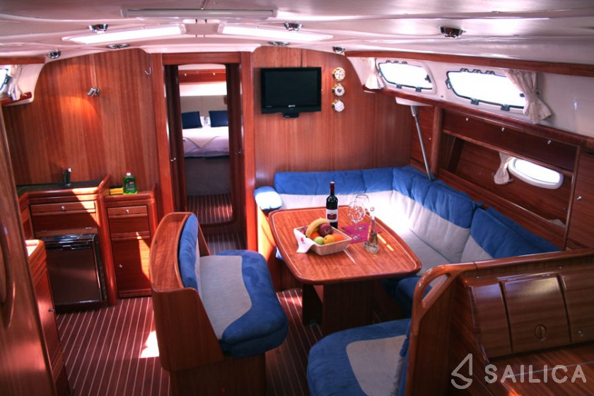 Bavaria 46 Cruiser - Yacht Charter Sailica