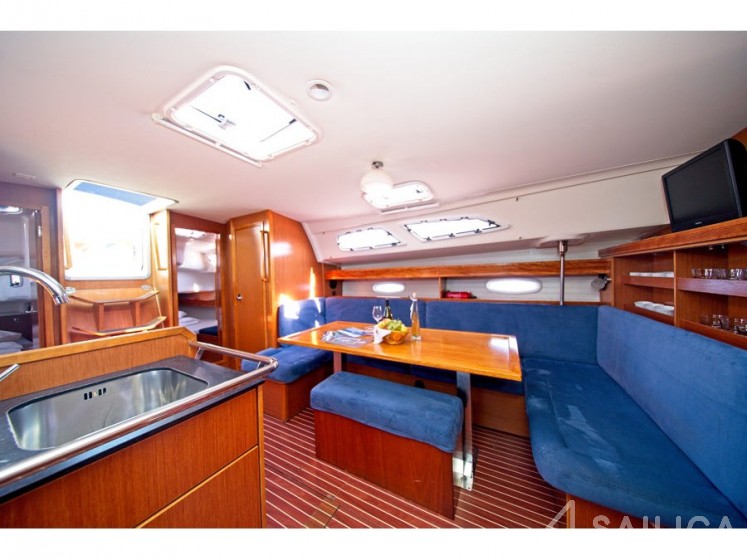 Bavaria 51 Cruiser - Yacht Charter Sailica