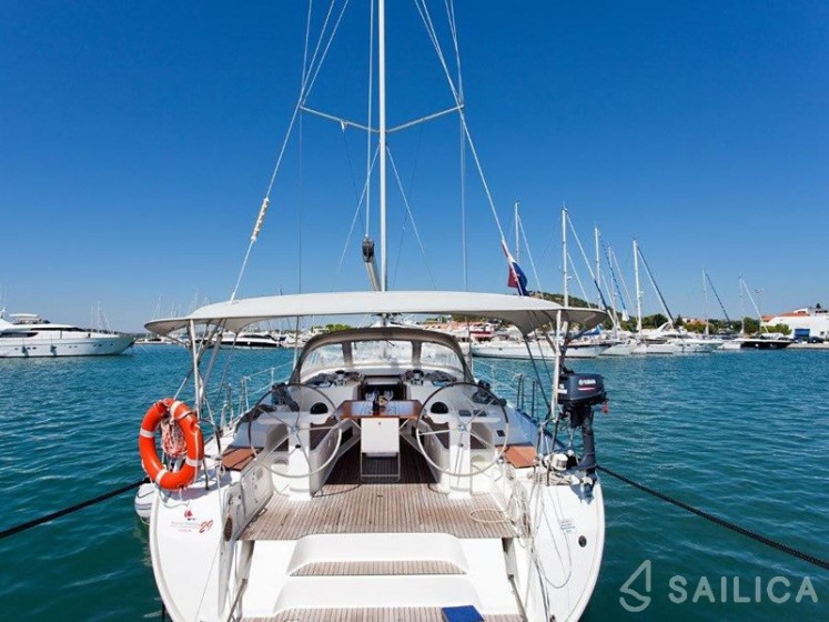 Bavaria 50 Cruiser - Yacht Charter Sailica