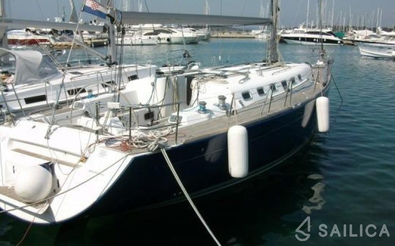 First 47.7 - Yacht Charter Sailica