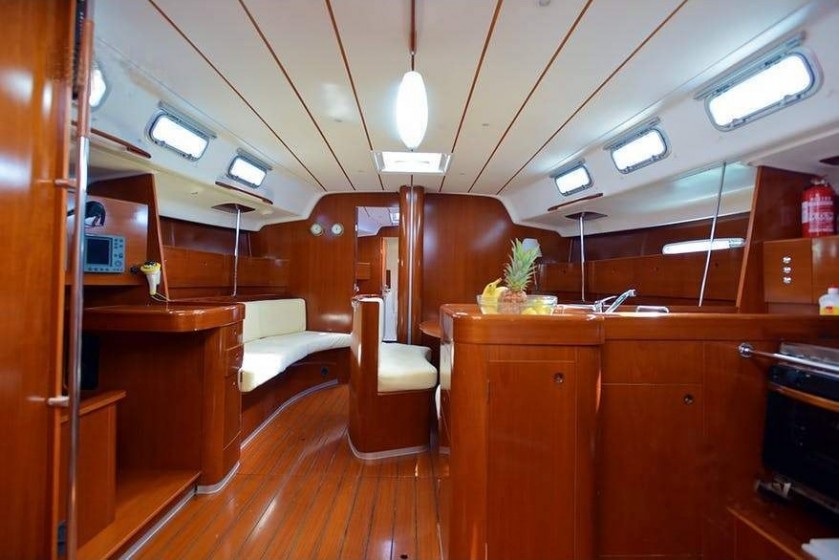 First 47.7 - Yacht Charter Sailica