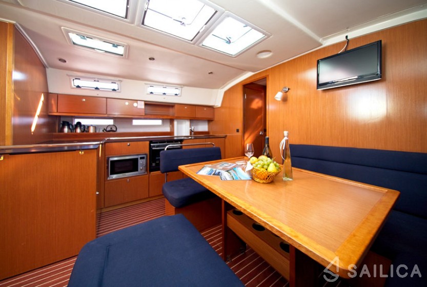 Bavaria Cruiser 45 - Yacht Charter Sailica
