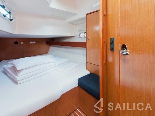 Bavaria Cruiser 45 - Yacht Charter Sailica