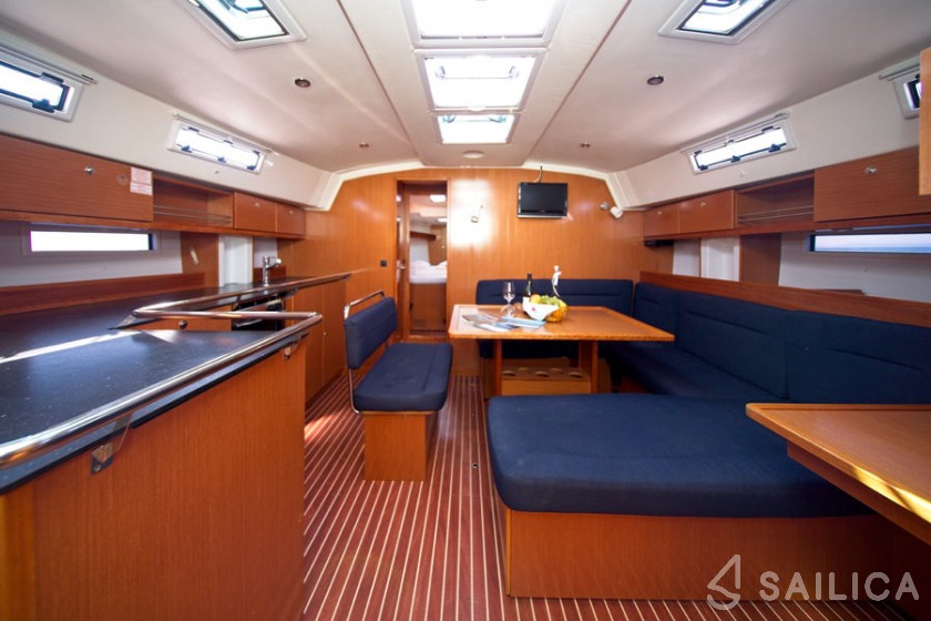 Bavaria Cruiser 45 - Yacht Charter Sailica