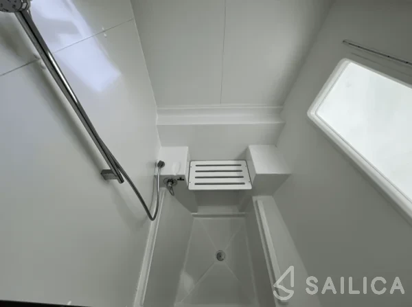 Lagoon 380 S2 - Yacht Charter Sailica