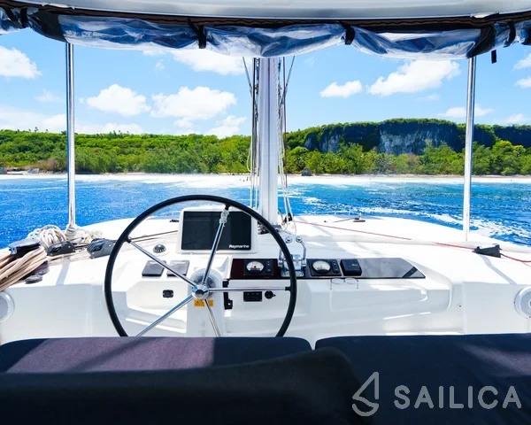 Lagoon 46  - Yacht Charter Sailica