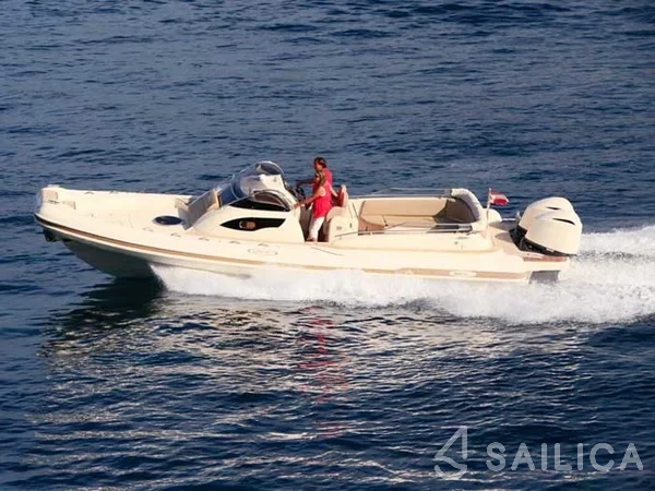 MAR-CO e-motion 32 - Yacht Charter Sailica
