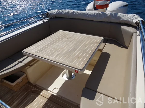 MAR-CO e-motion 32 - Yacht Charter Sailica