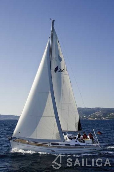 Bavaria 38 Cruiser - Yacht Charter Sailica