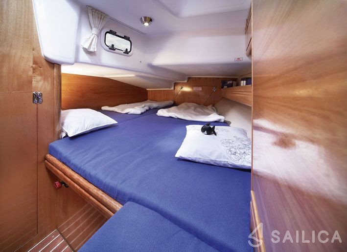 Bavaria 38 Cruiser - Yacht Charter Sailica