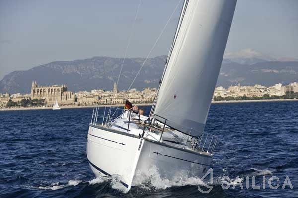 Bavaria 38 Cruiser - Yacht Charter Sailica