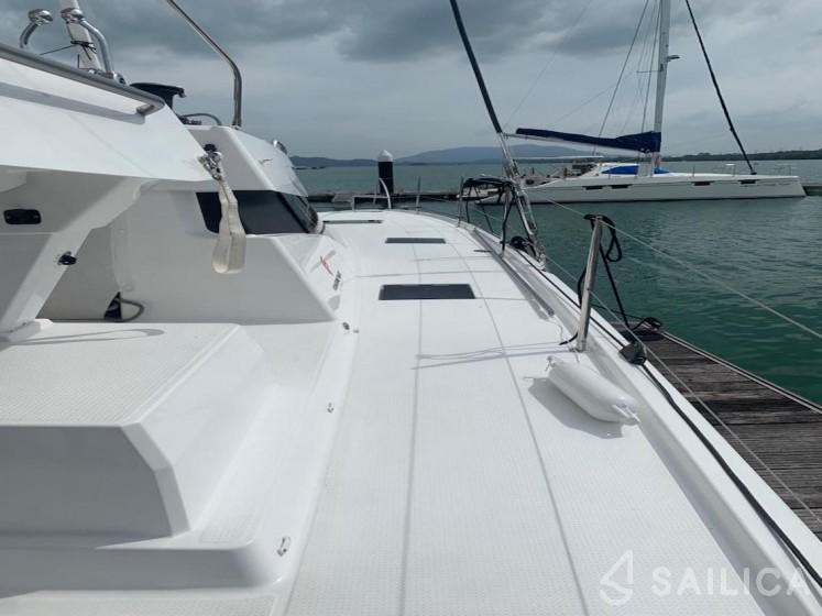 Elba 45 - Yacht Charter Sailica