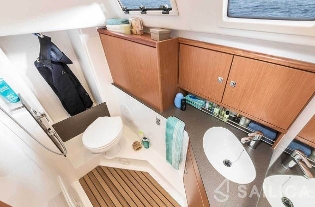 Bavaria 34 Cruiser - Yacht Charter Sailica
